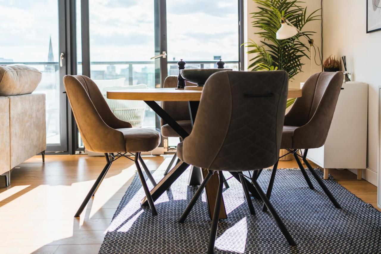 ⭑ Modern Town Centre Apartment ⭑ Bournemouth Eksteriør billede